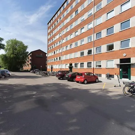 Apartment Beautiful Sunset From 7th Floor! 2bedrooms/balcony/free Parking And Bikes *